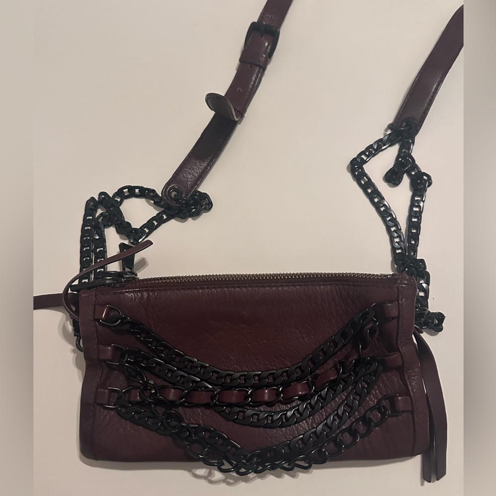 Ash Leather 3 pocket crossbody bag in burgundy